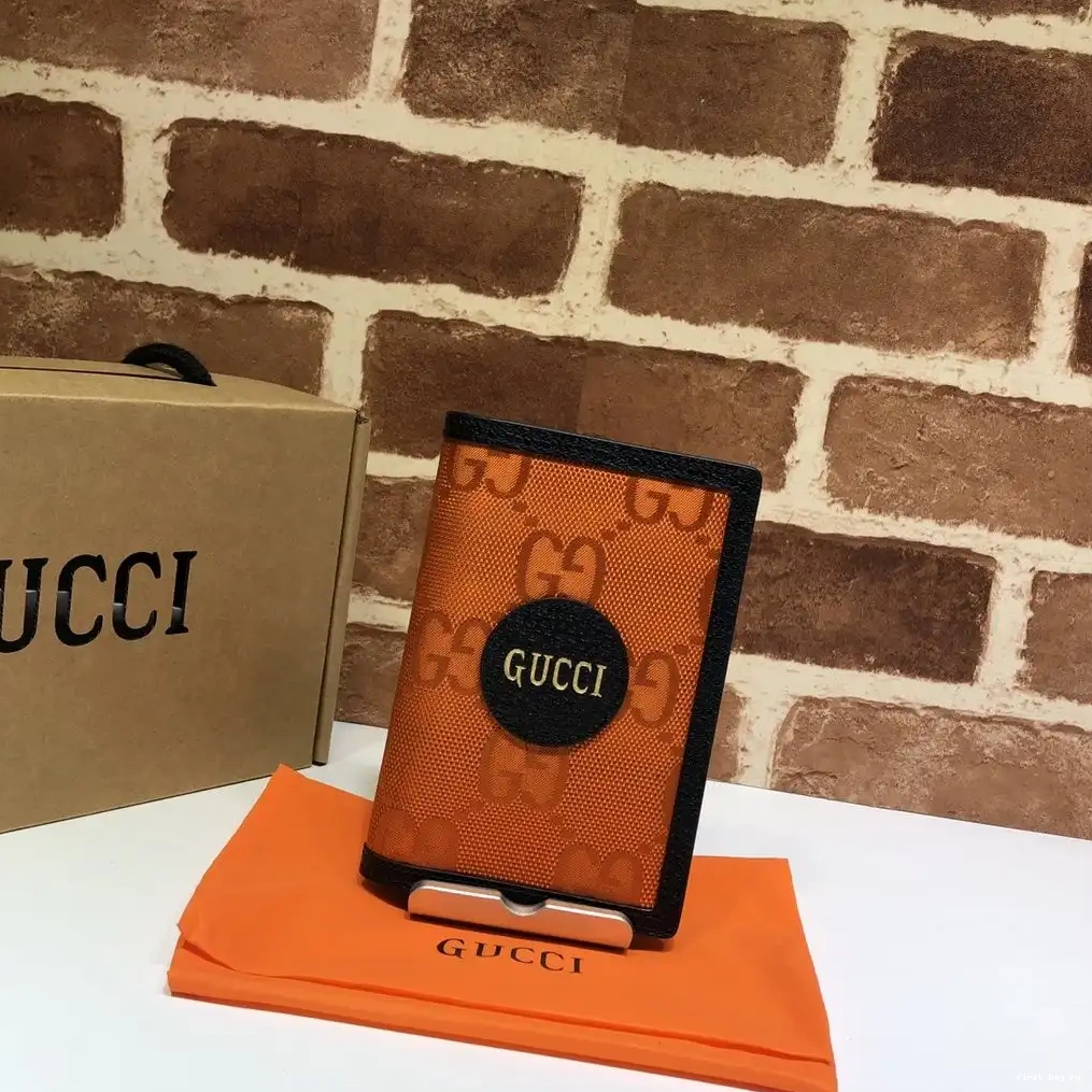 First bag ru GUCCI Off The passport Grid case 0614